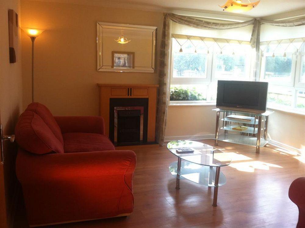 Lochend Serviced Apartments Edimburgo Exterior foto